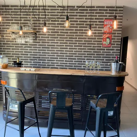 בית נופש L'atelier Veulais *