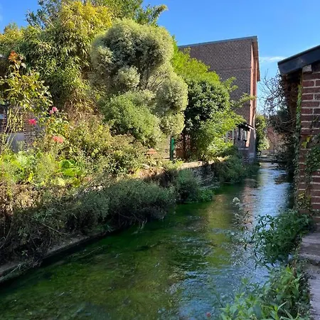 בית נופש L'atelier Veulais *